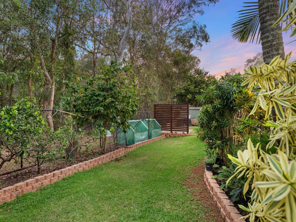 21-22 Harrogate Terrace, BIRKDALE - Thumbnail 35