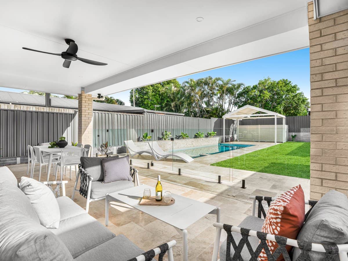 55 Zahel Street, CARINA - Thumbnail 2