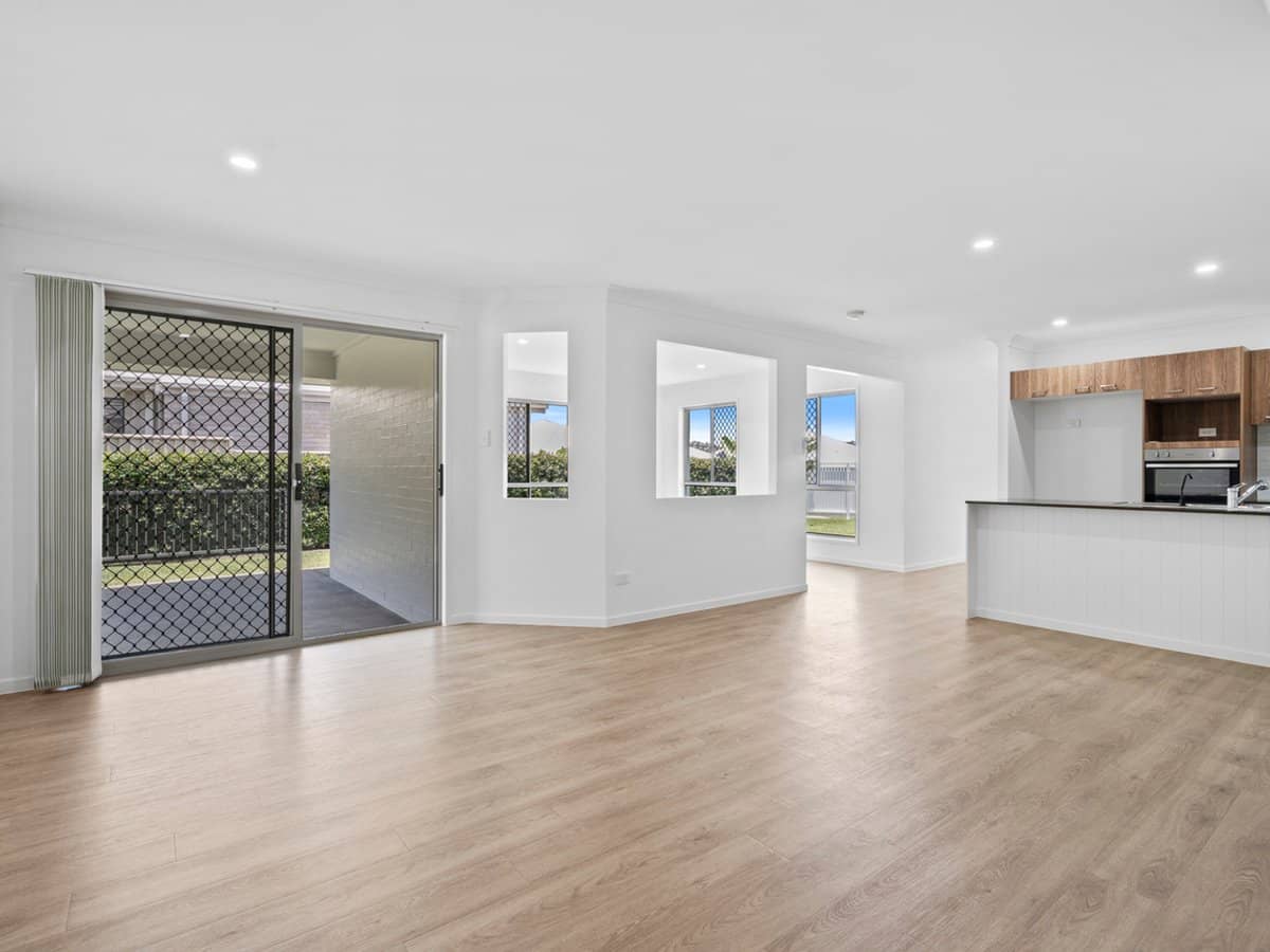 148 Bankswood Drive, REDLAND BAY - Thumbnail 5