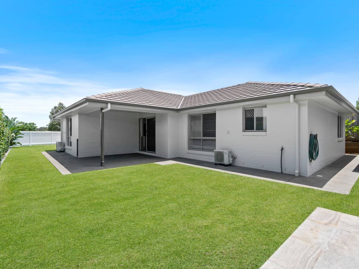 148 Bankswood Drive, REDLAND BAY - Thumbnail 18