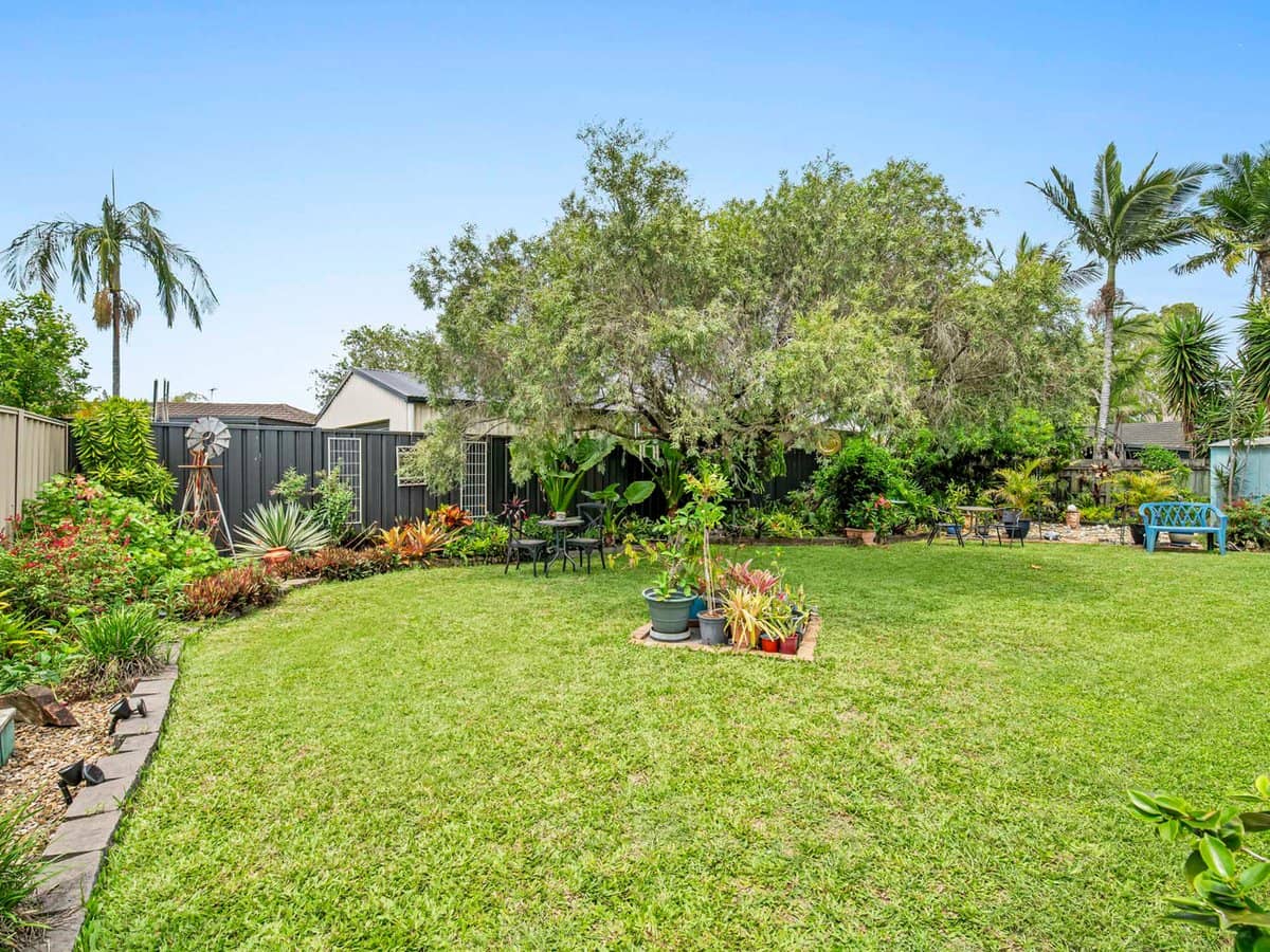 19 Aegean Street, WATERFORD WEST - Thumbnail 16