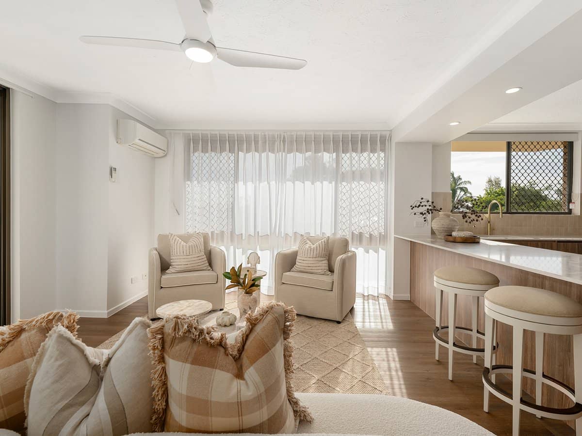 8 Paradise Parade, PARADISE POINT - Thumbnail 5