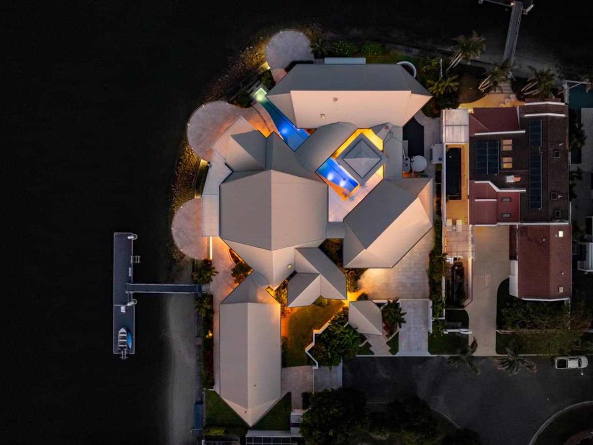 17 Cypress Court, MINYAMA - Thumbnail 1