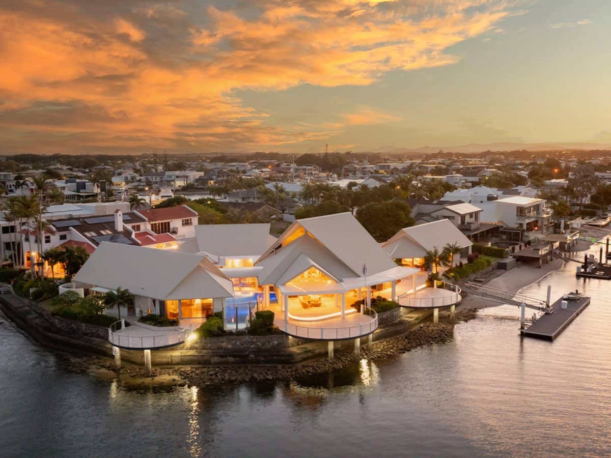 17 Cypress Court, MINYAMA - Thumbnail 3