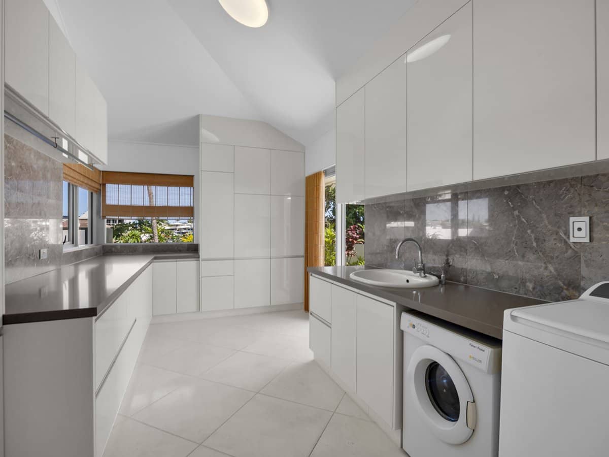 17 Cypress Court, MINYAMA - Thumbnail 31