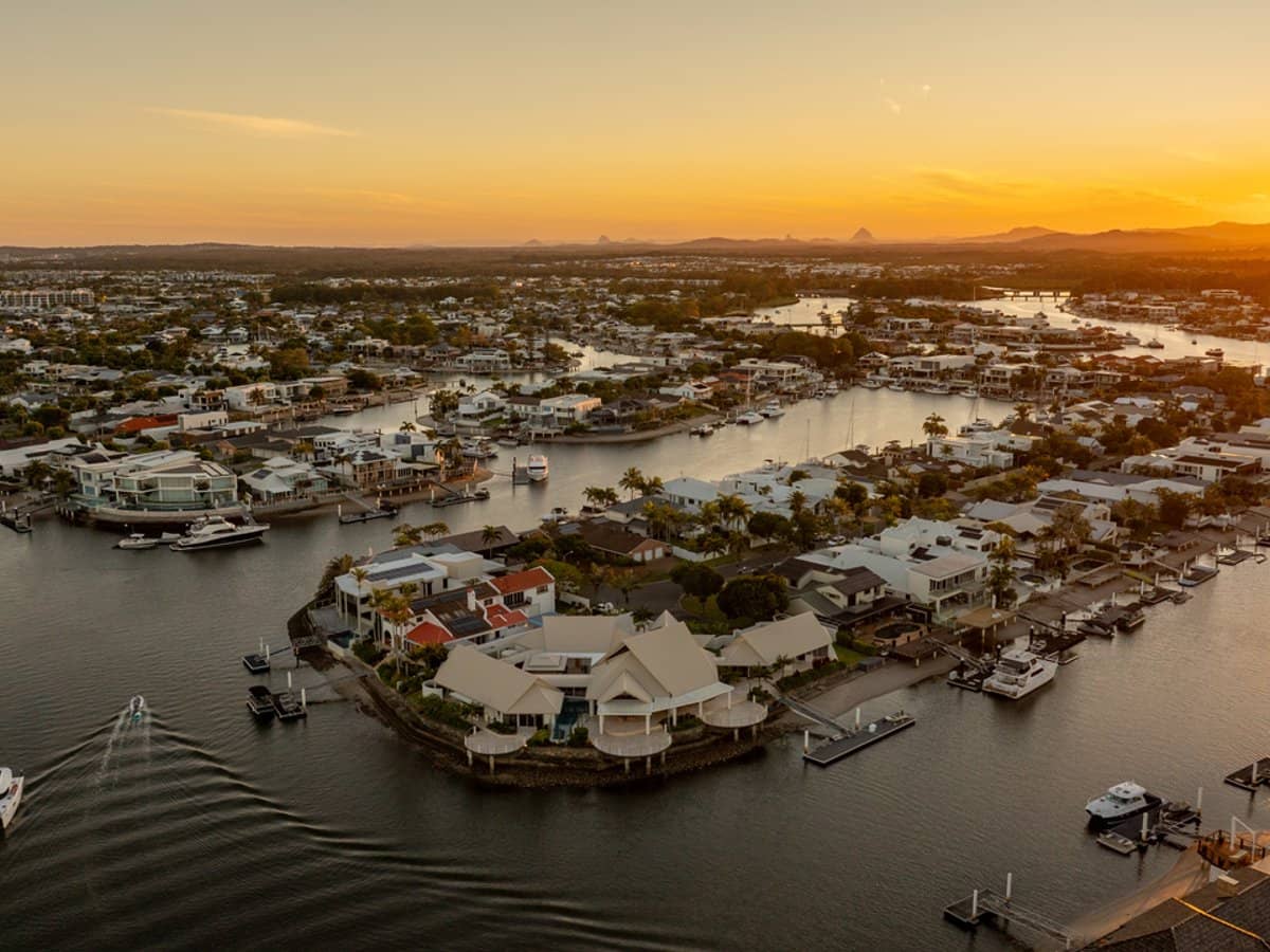 17 Cypress Court, MINYAMA - Thumbnail 32