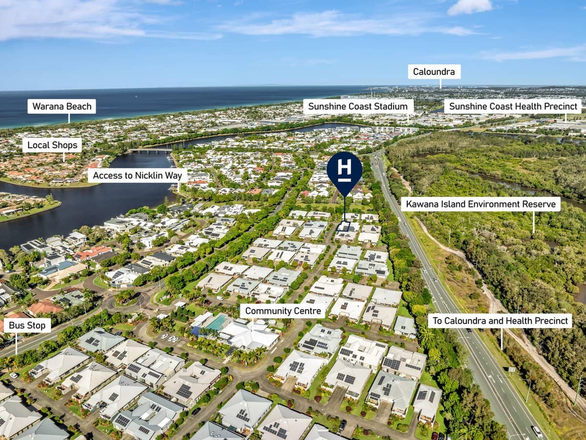 2 Grand Parade, KAWANA ISLAND - Thumbnail 3