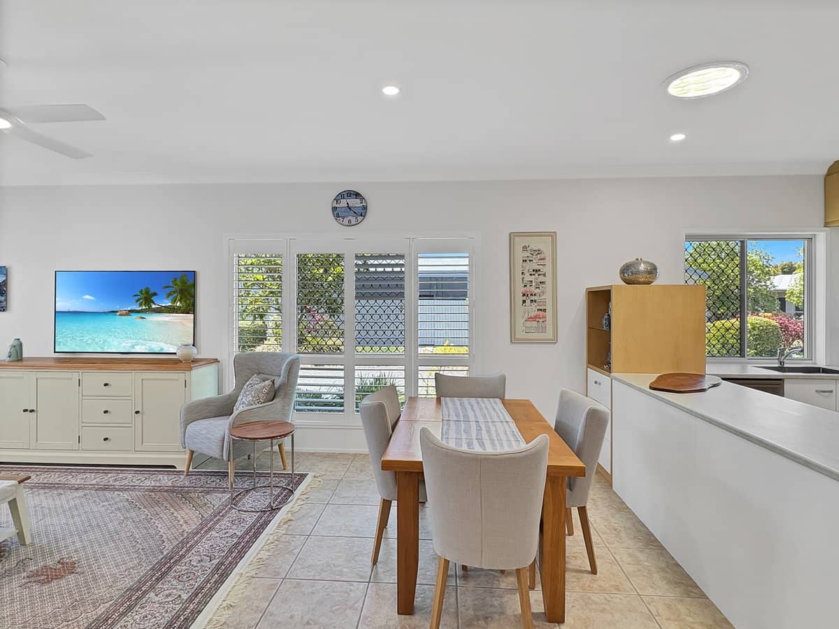 2 Grand Parade, KAWANA ISLAND - Thumbnail 12