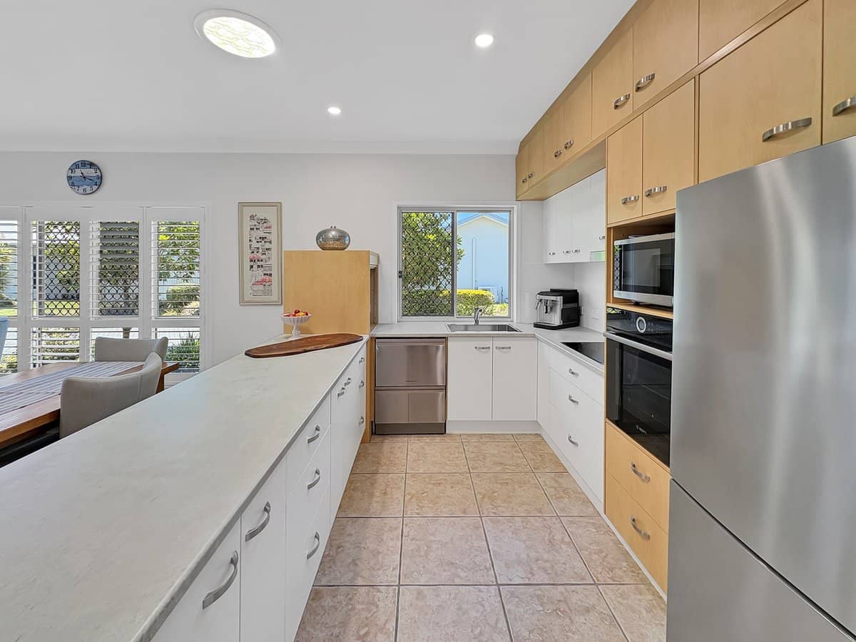 2 Grand Parade, KAWANA ISLAND - Thumbnail 14