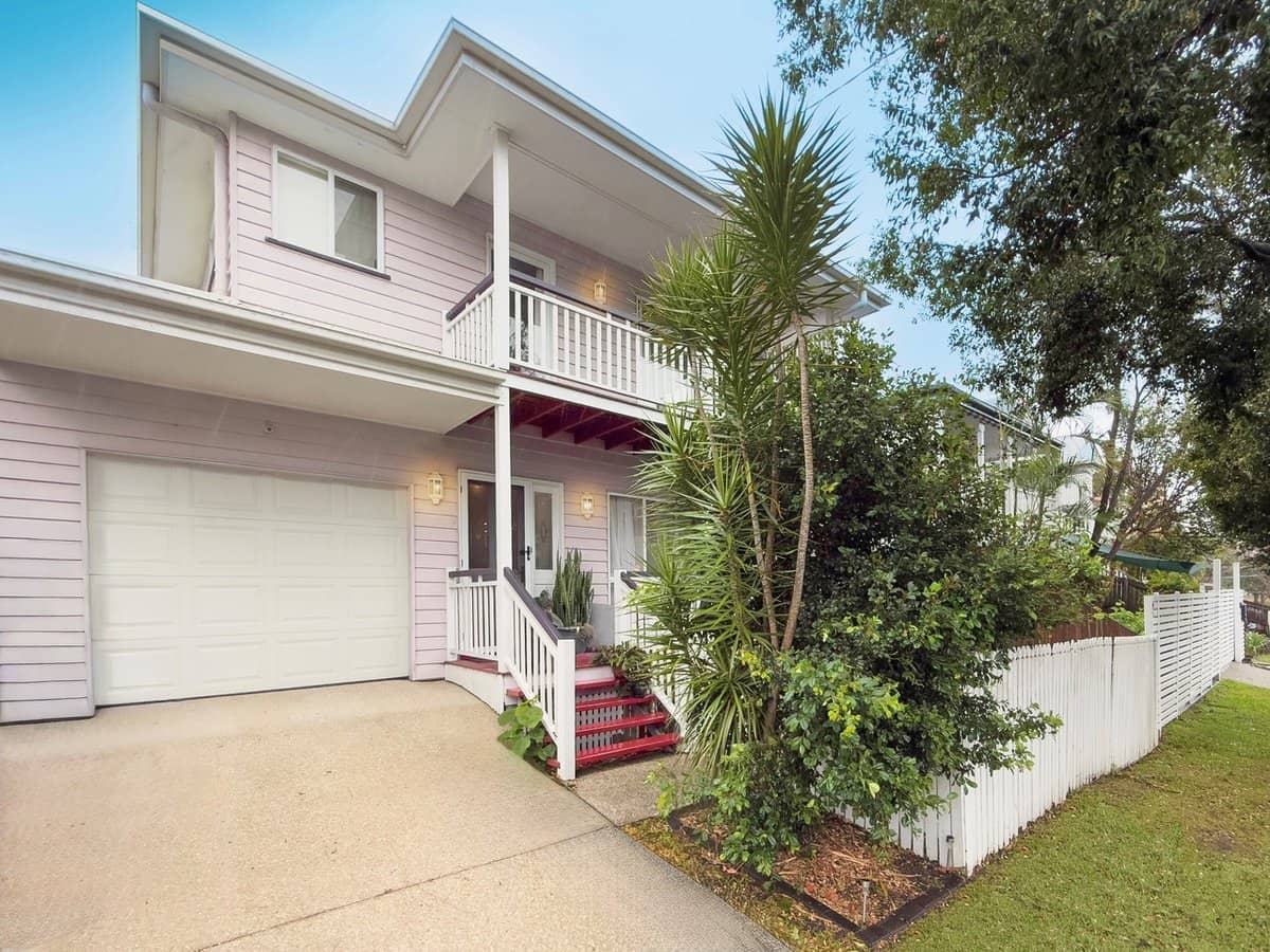 32 Ashfield Street, EAST BRISBANE - Thumbnail 1