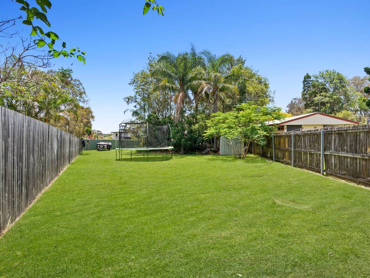 6 Faye Street, THORNESIDE - Thumbnail 12