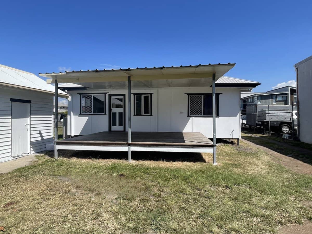 80 Andrew Street, WYNNUM - Thumbnail 11