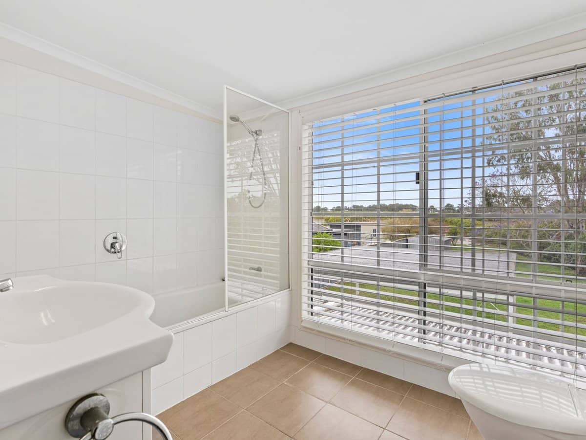 57 Ferry Road, THORNESIDE - Thumbnail 11