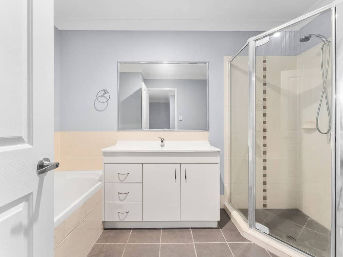 202-206 Fryar Road, EAGLEBY - Thumbnail 9