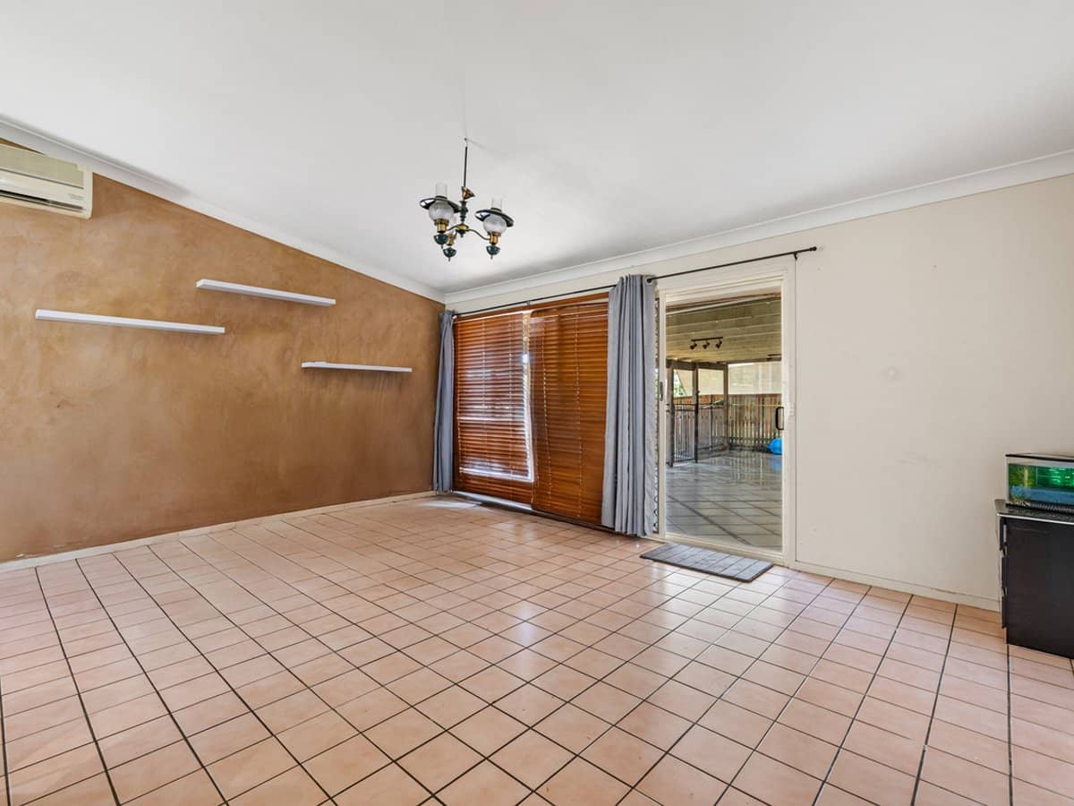 24 Ferndown Street, ALEXANDRA HILLS - Thumbnail 5
