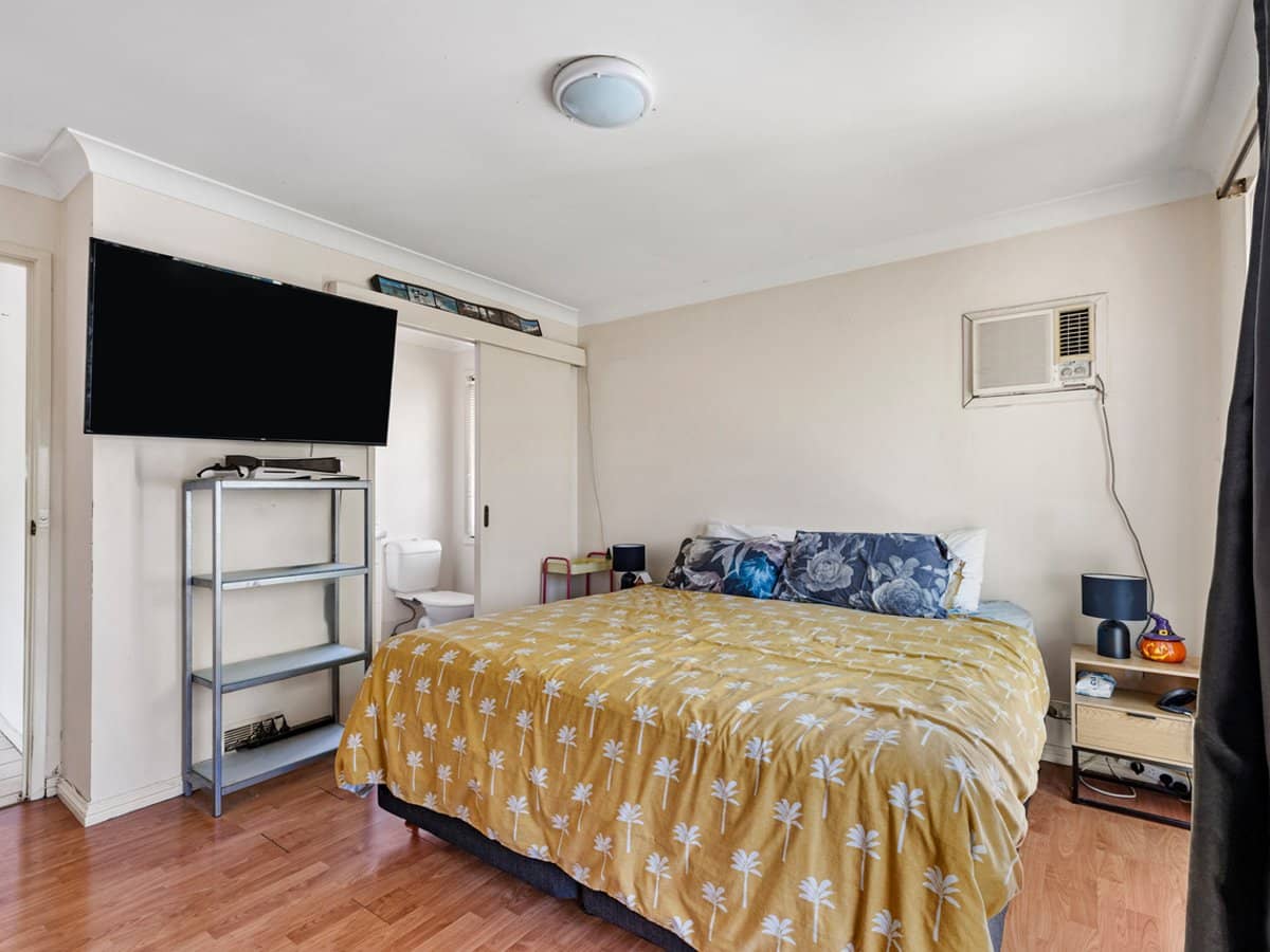 24 Ferndown Street, ALEXANDRA HILLS - Thumbnail 11