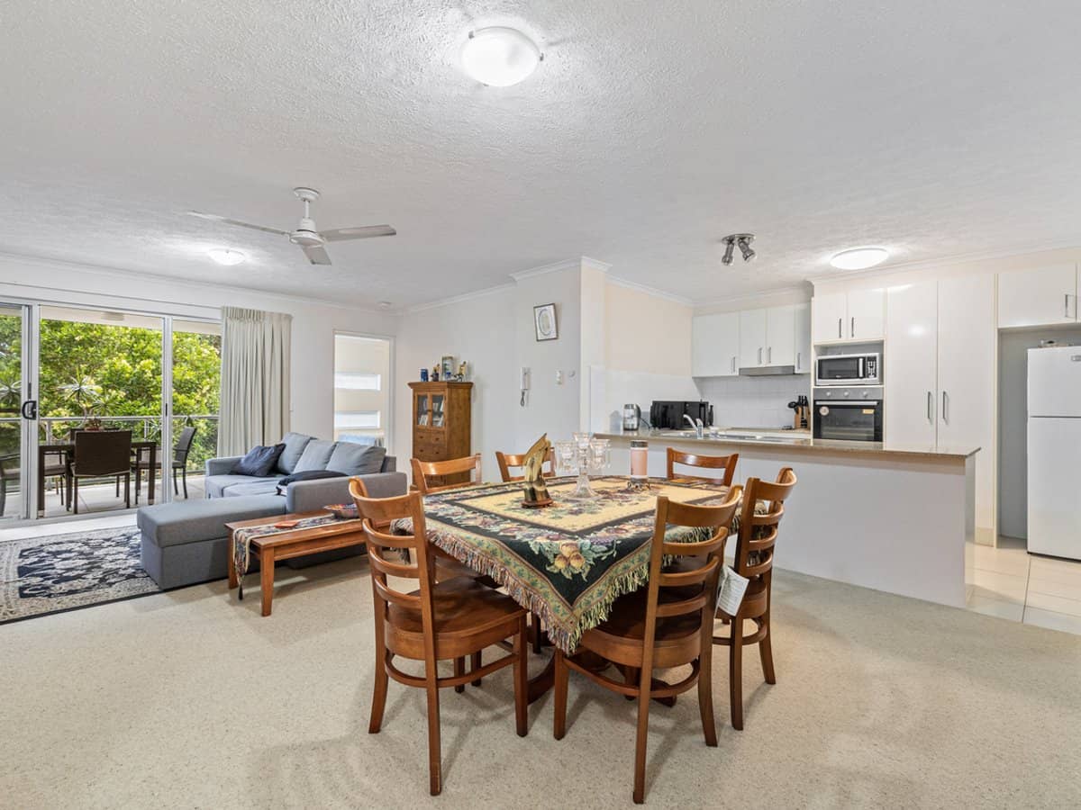 7-13 Shore Street East, CLEVELAND - Thumbnail 3