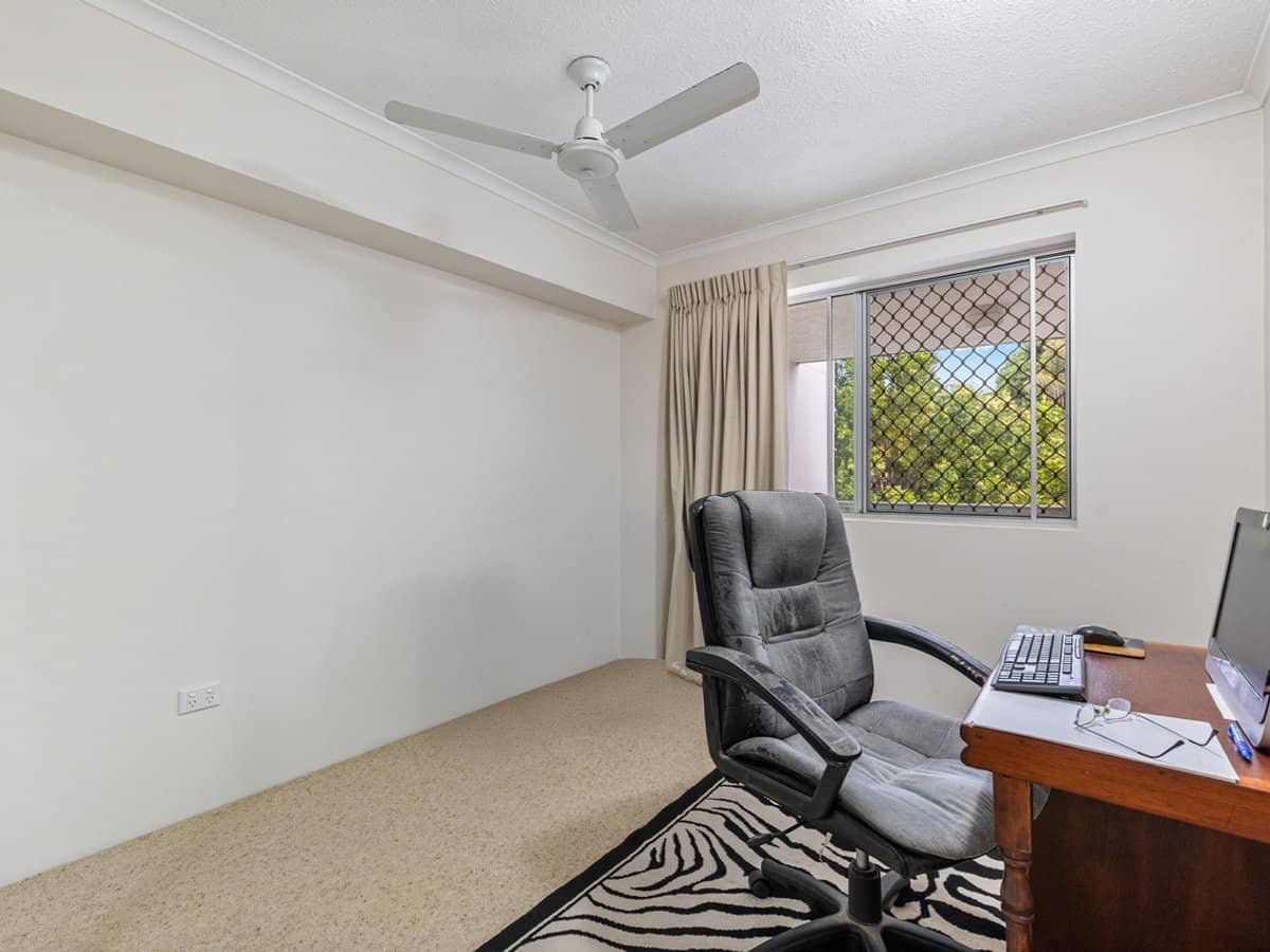 7-13 Shore Street East, CLEVELAND - Thumbnail 9