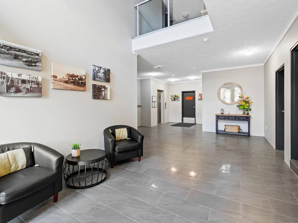 7-13 Shore Street East, CLEVELAND - Thumbnail 12