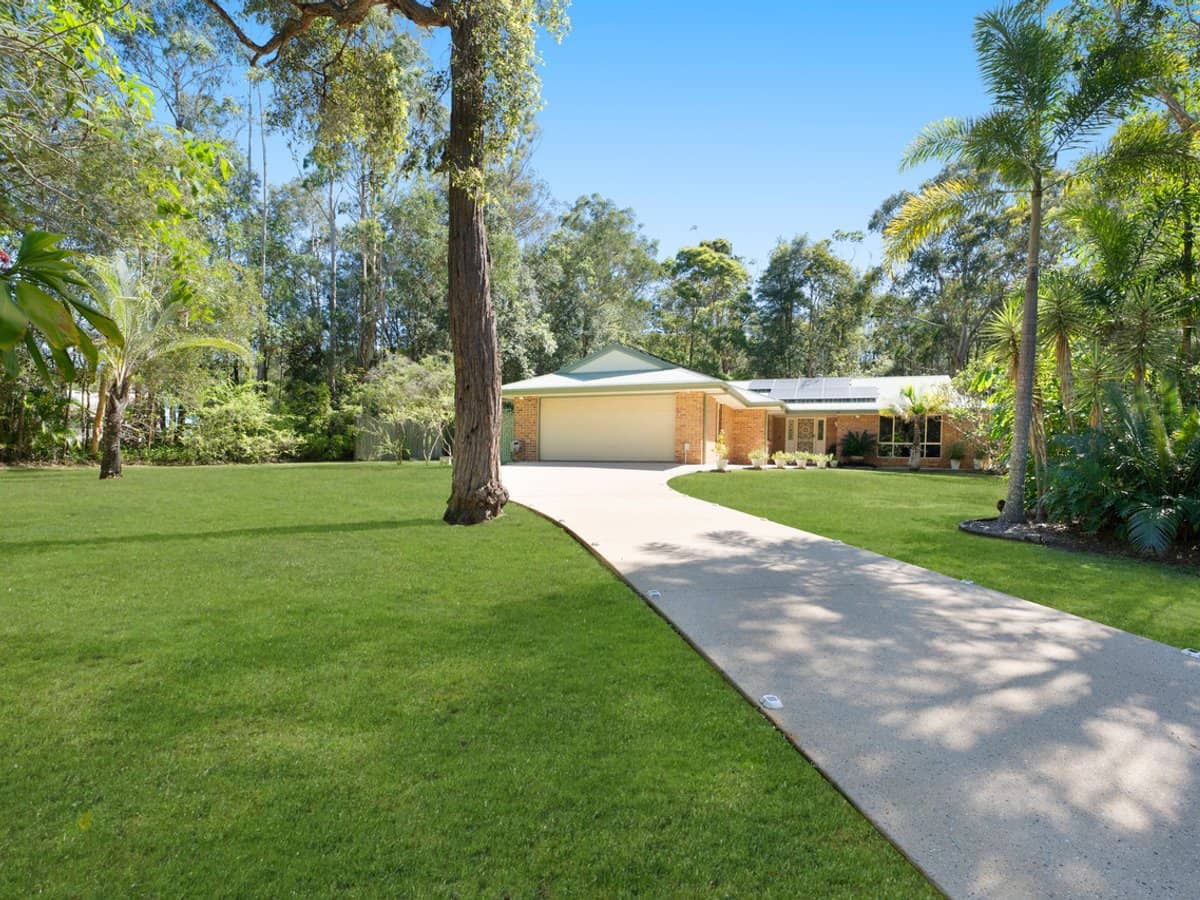 3 Coach Court, COOROIBAH - Thumbnail 1