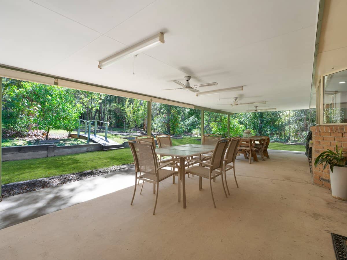 3 Coach Court, COOROIBAH - Thumbnail 5