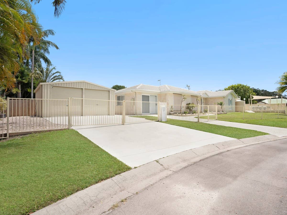 2 Melia Court, TEWANTIN - Thumbnail 1