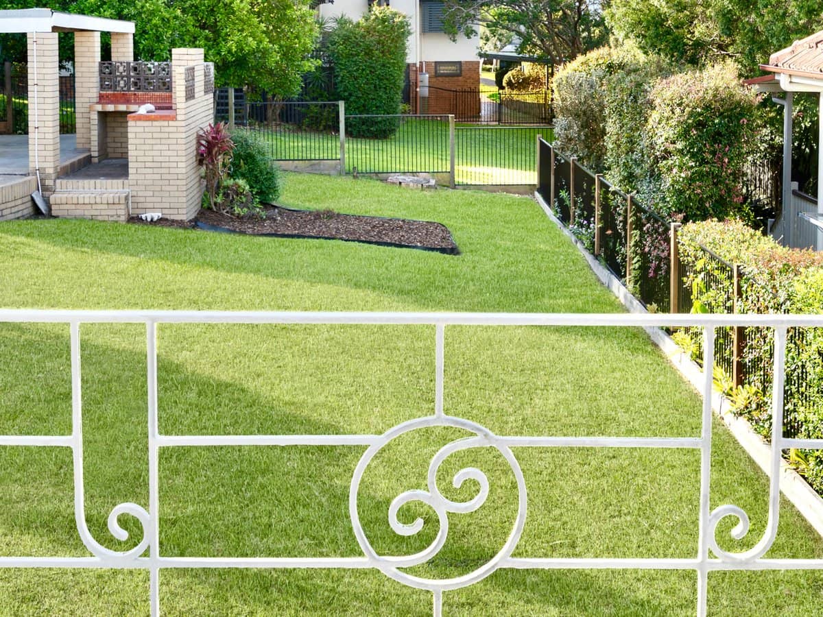 16 White Avenue, COORPAROO - Thumbnail 7