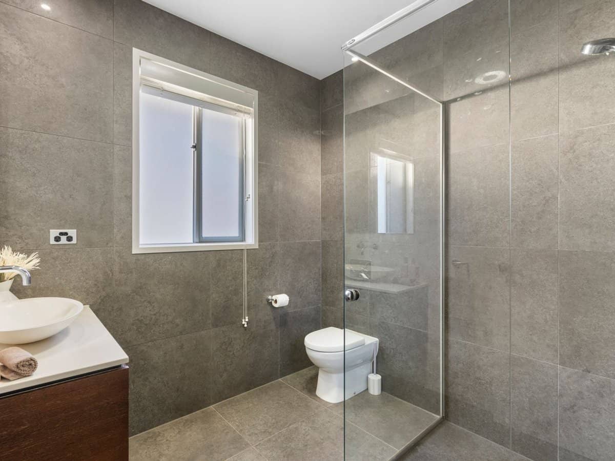 53 Waterville Drive, THORNLANDS - Thumbnail 22