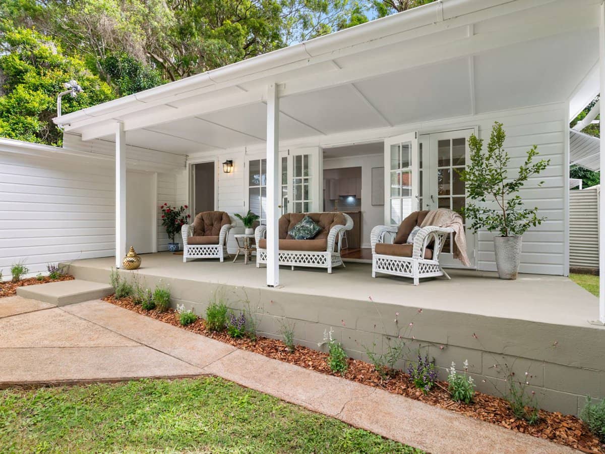 42 Manitzky Road, TAMBORINE MOUNTAIN - Thumbnail 2