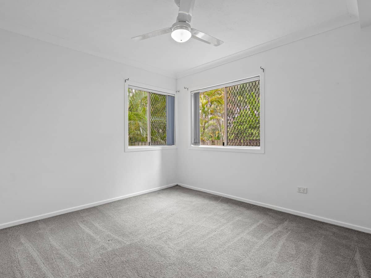 70 Jellicoe Street, COORPAROO - Thumbnail 7