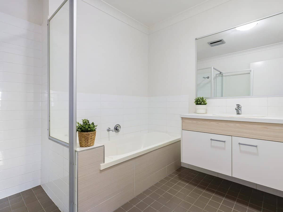 2/2-10 Cascade Drive, Underwood - Thumbnail 10