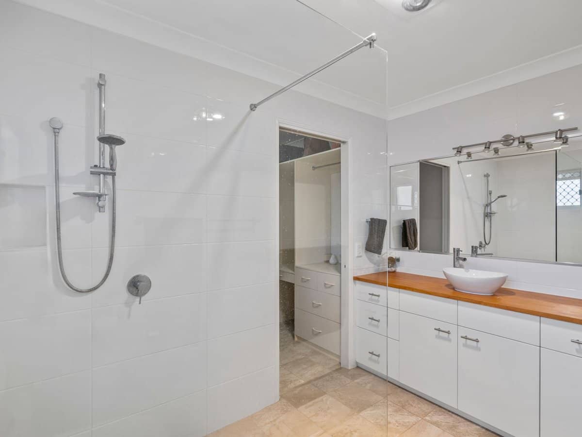 8 Nerang River Drive, NERANG - Thumbnail 18