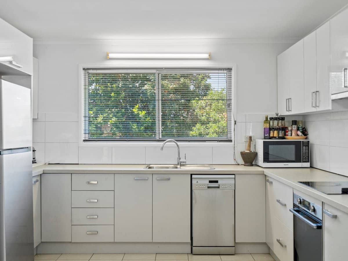 112 Station Road, LOGANLEA - Thumbnail 8