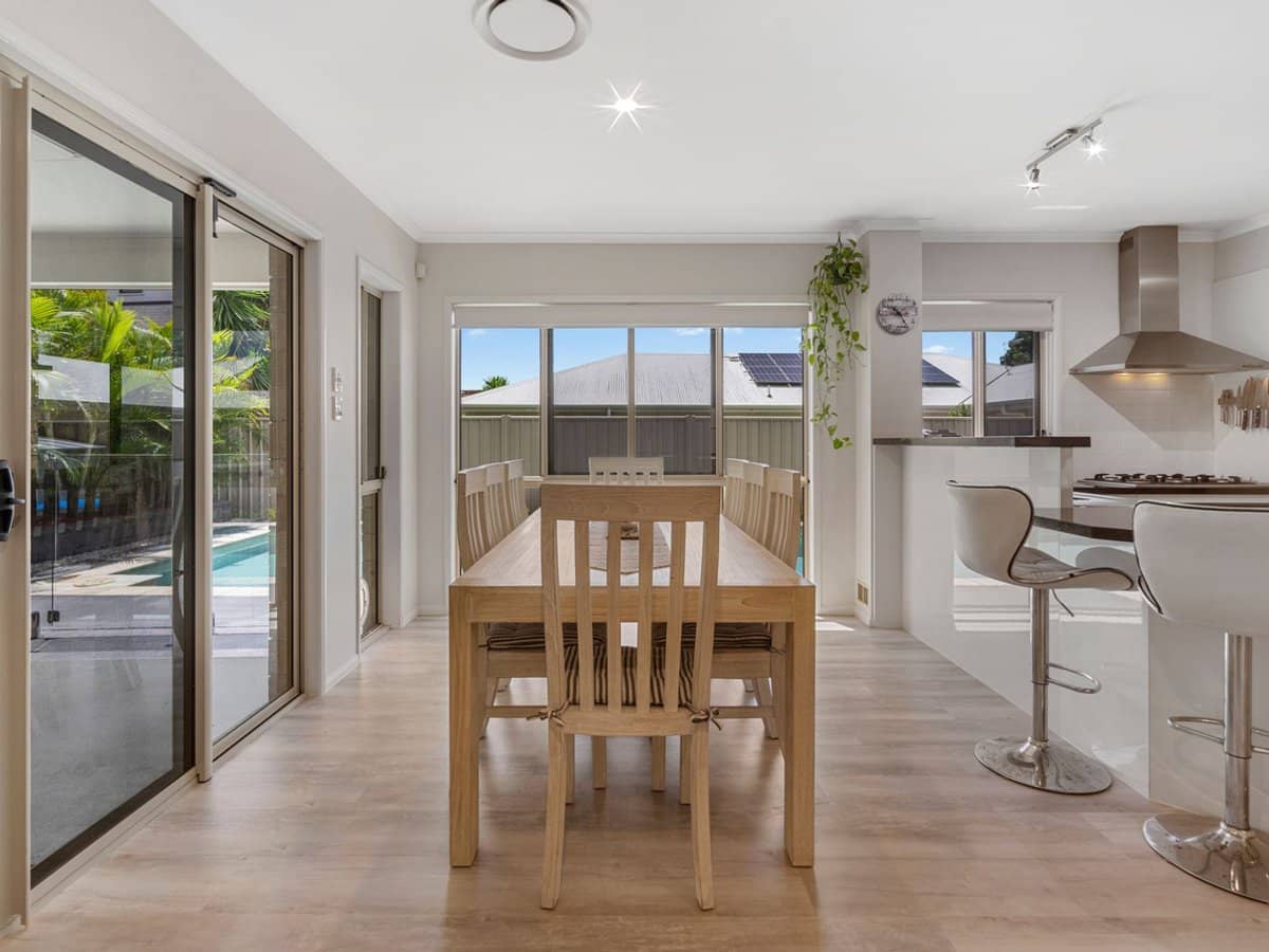 28 Giordano Place, BELMONT - Thumbnail 8