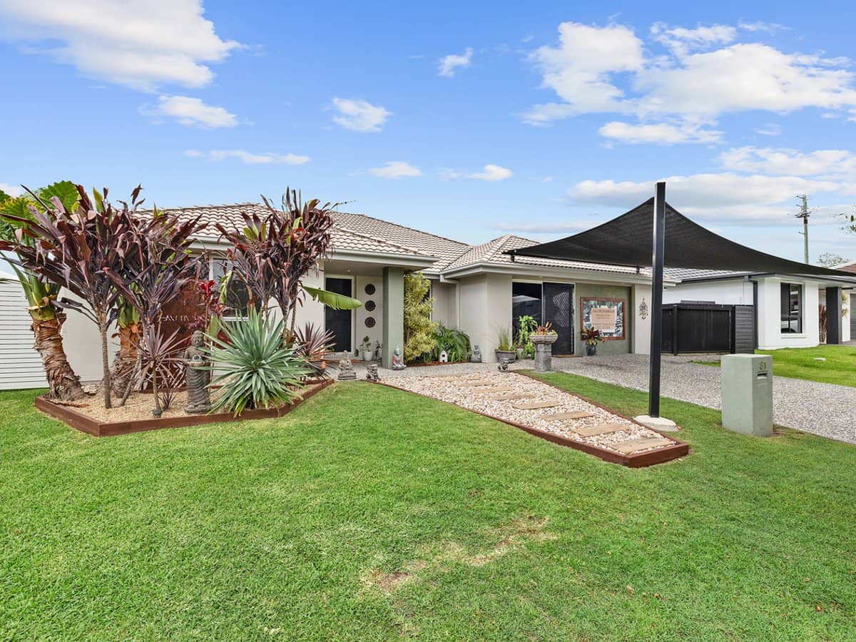 31 Cimmaron Circuit, THORNLANDS - Thumbnail 1