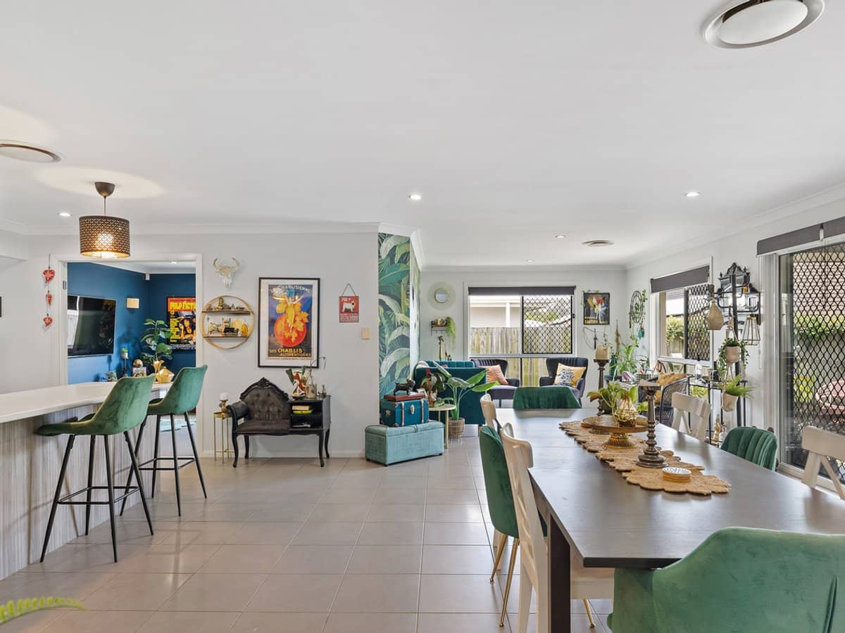 31 Cimmaron Circuit, THORNLANDS - Thumbnail 5