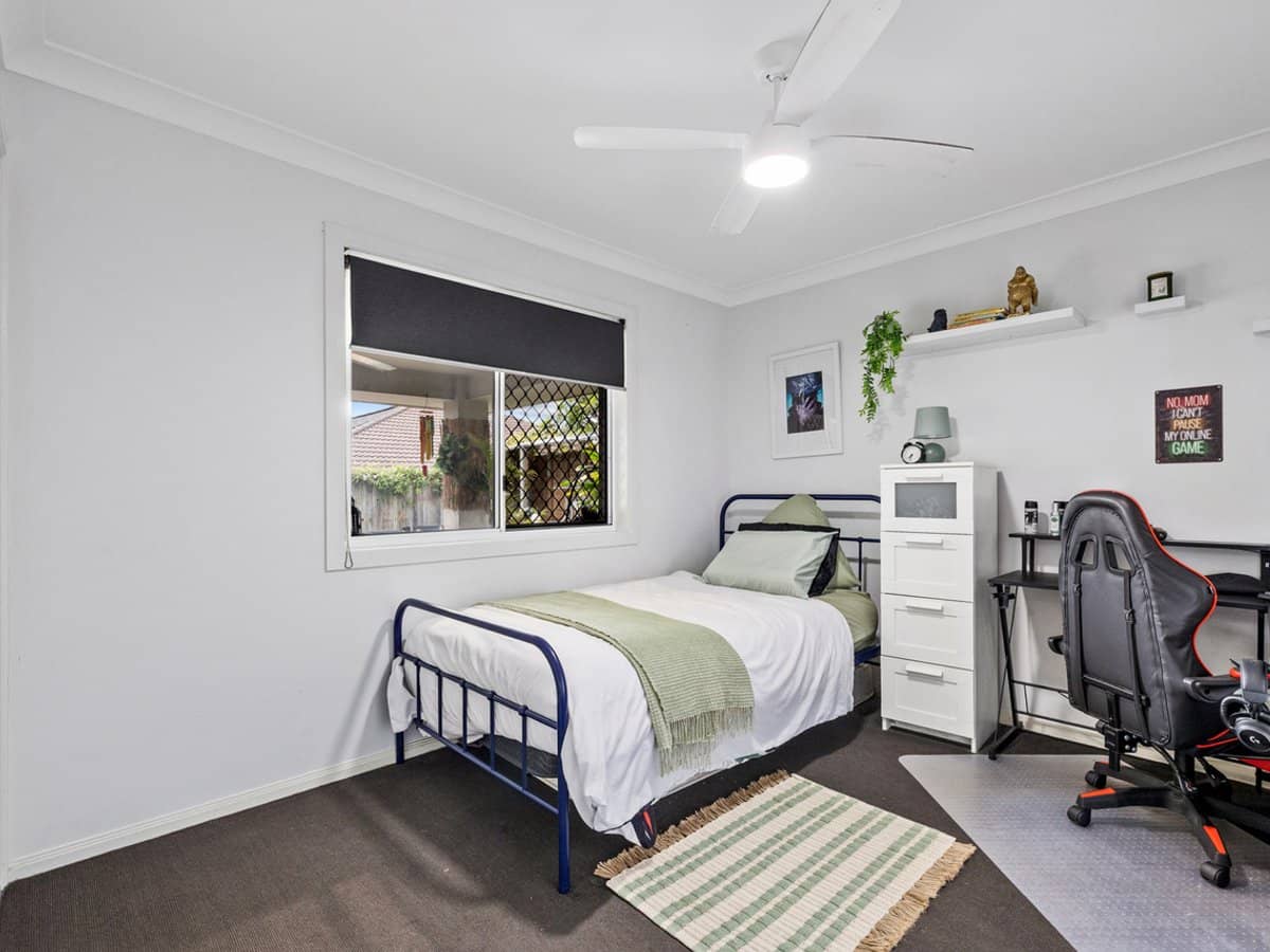 31 Cimmaron Circuit, THORNLANDS - Thumbnail 14