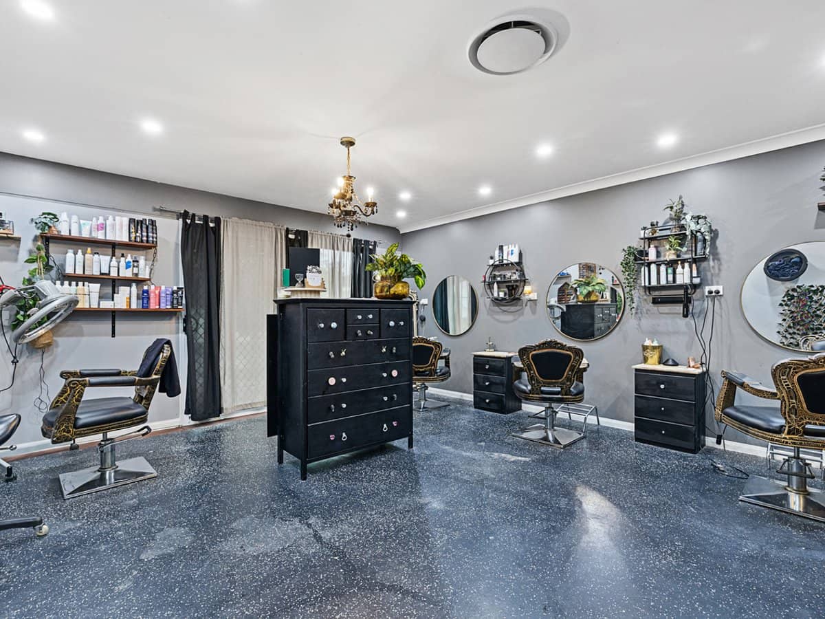 31 Cimmaron Circuit, THORNLANDS - Thumbnail 17