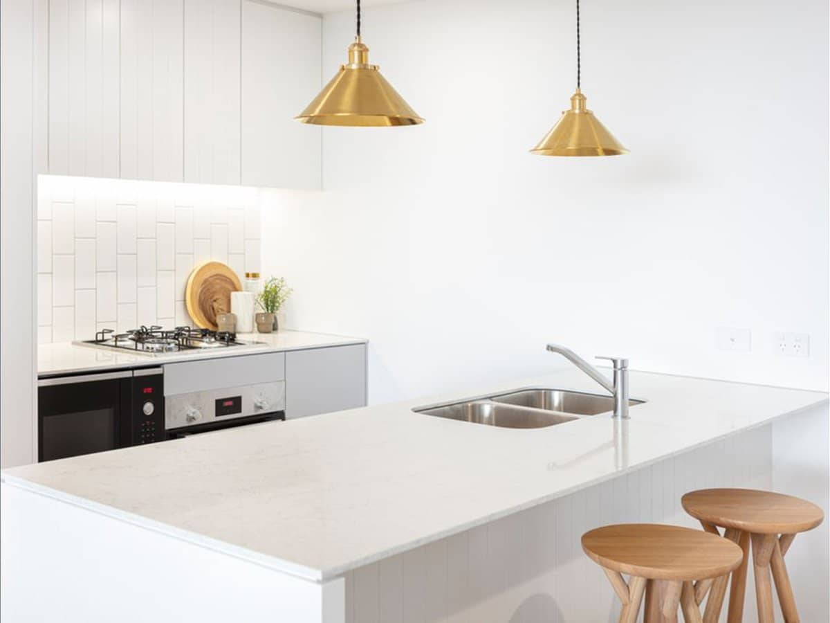 42 Laver Drive, ROBINA - Thumbnail 5