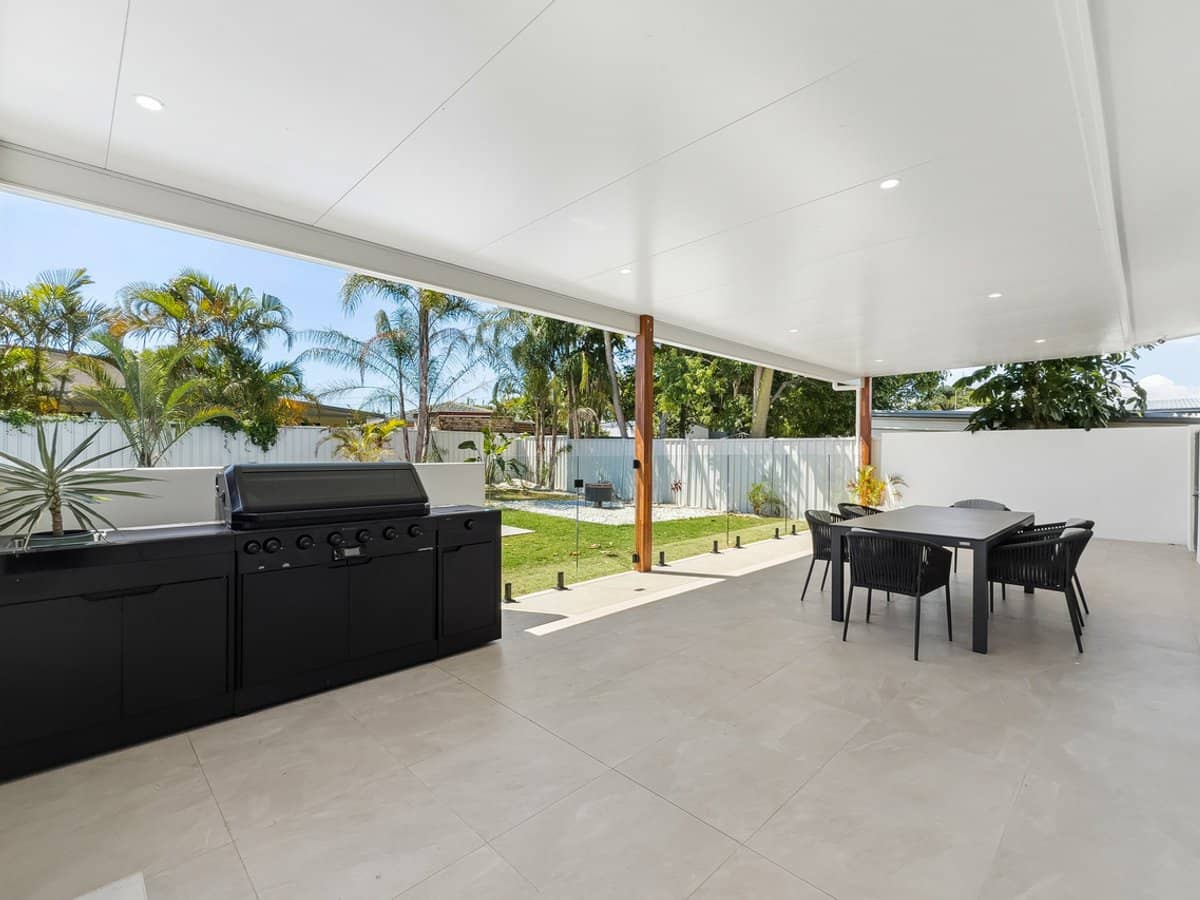 17 Rodlan Parade, LABRADOR - Thumbnail 13