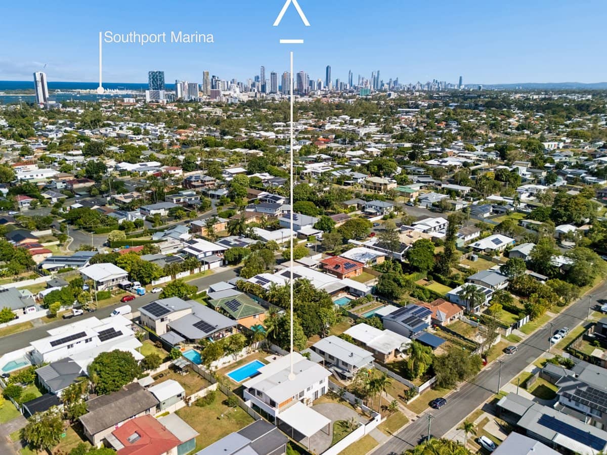 17 Rodlan Parade, LABRADOR - Thumbnail 25