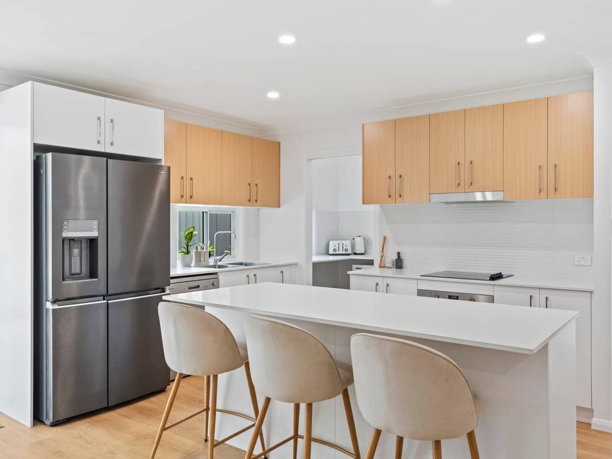 7A Joanne Crescent, THORNLANDS - Thumbnail 3