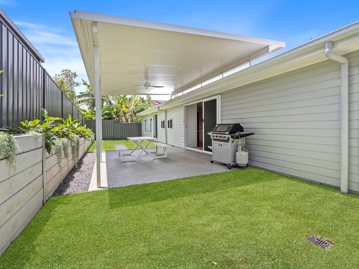 7A Joanne Crescent, THORNLANDS - Thumbnail 20