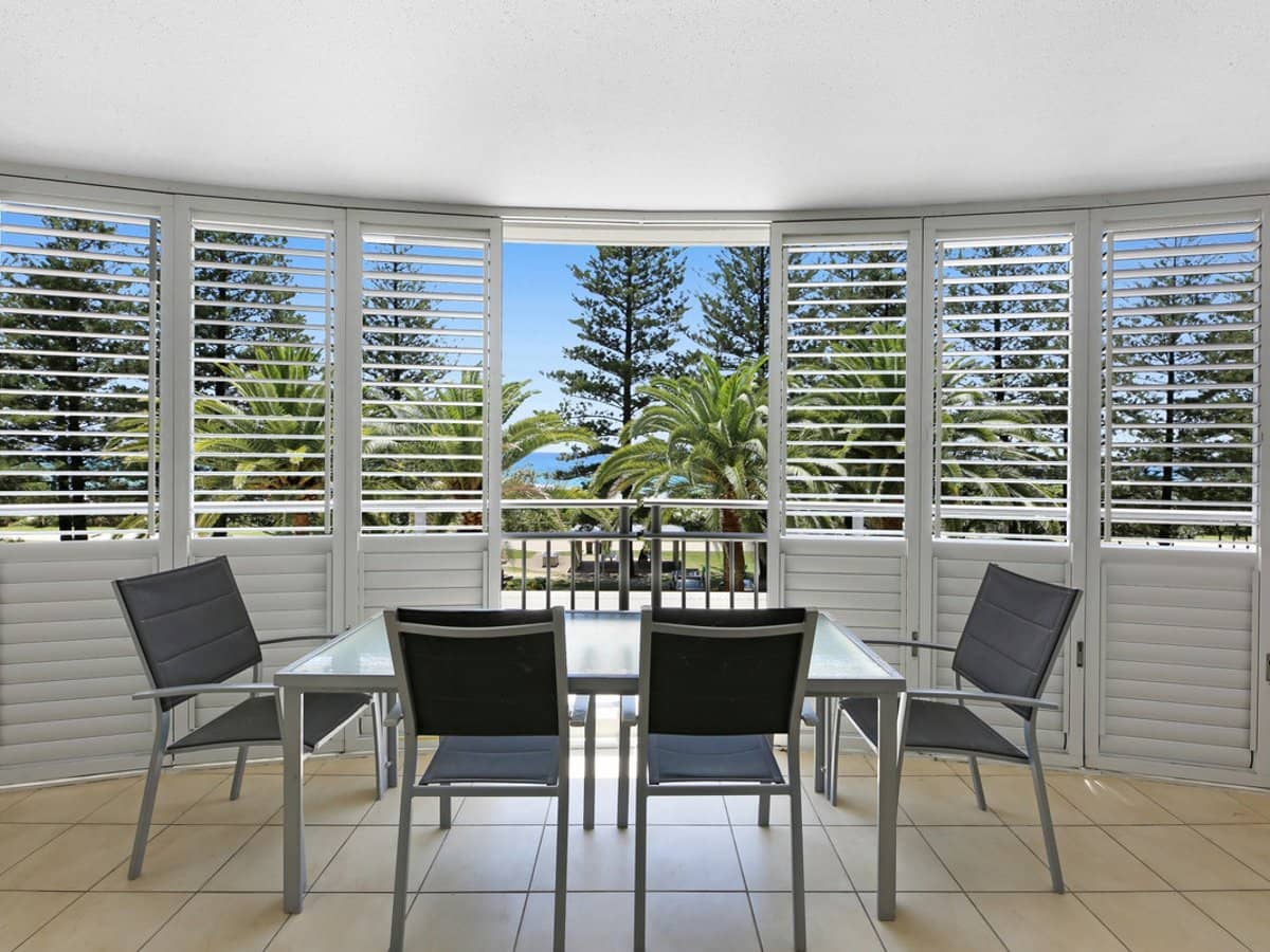 186 The Esplanade, Burleigh Heads - Thumbnail 9