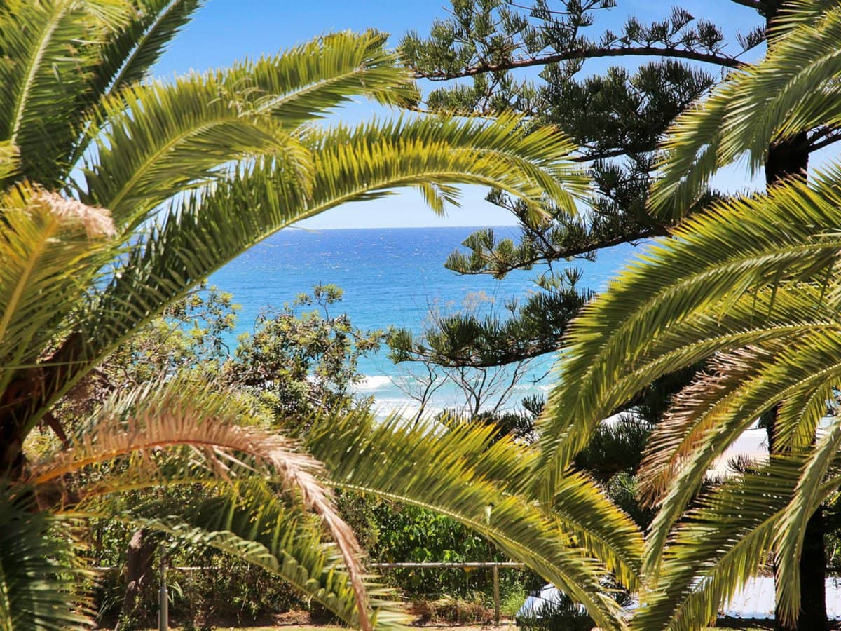 186 The Esplanade, Burleigh Heads - Thumbnail 20