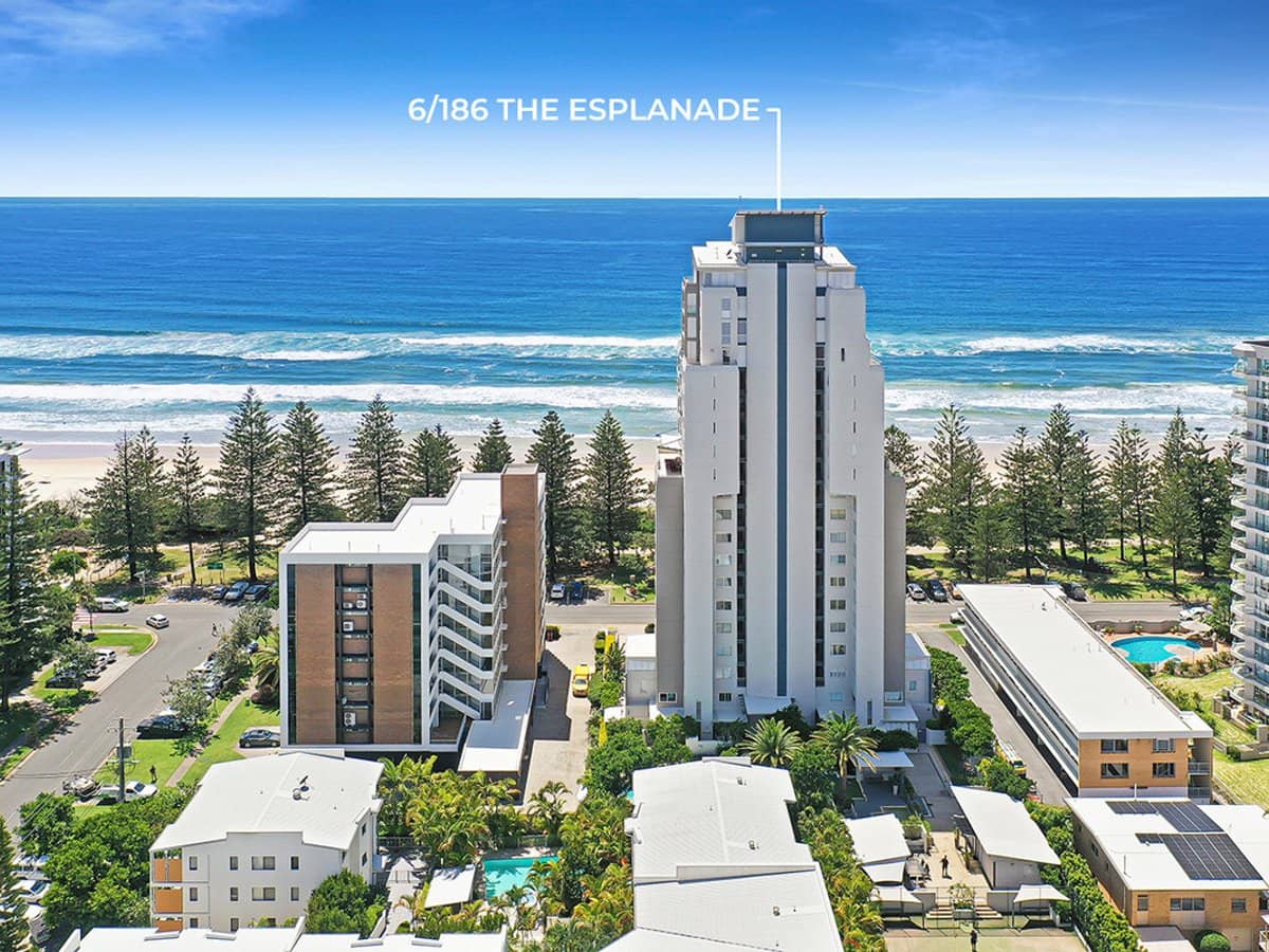 186 The Esplanade, Burleigh Heads - Thumbnail 24