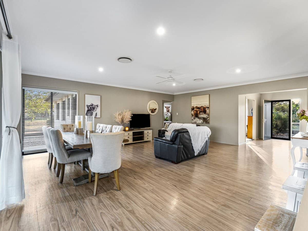 47 White Gums Road, Hatton Vale - Thumbnail 2