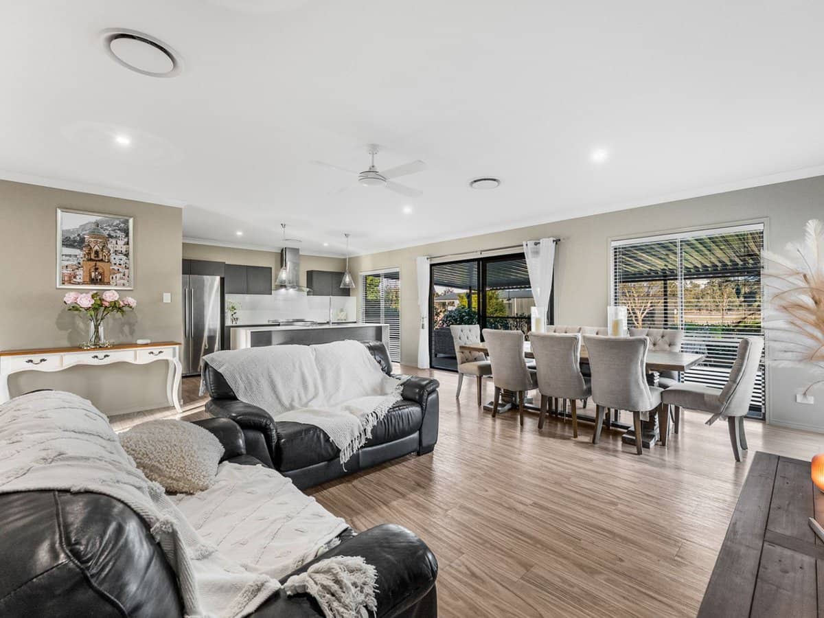 47 White Gums Road, Hatton Vale - Thumbnail 3