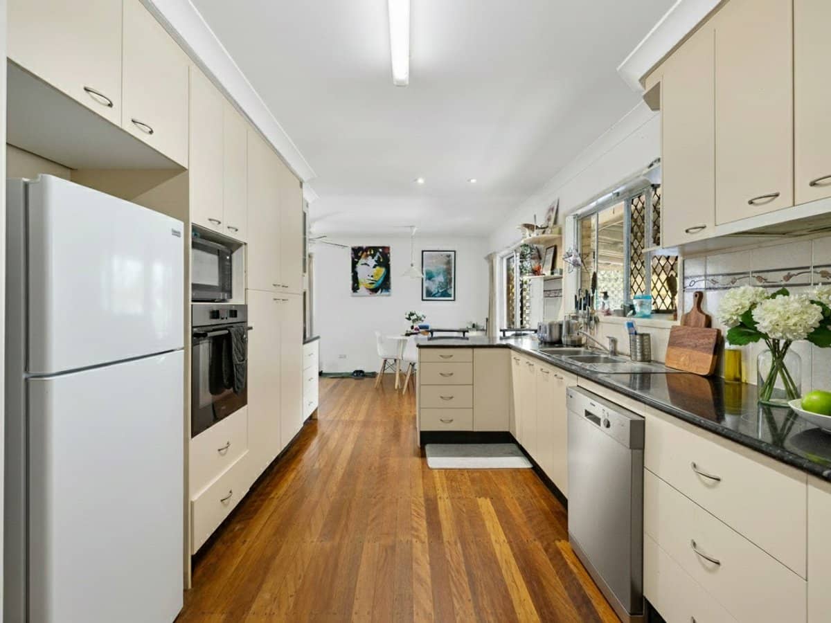 23 Caloma Street, Underwood - Thumbnail 5