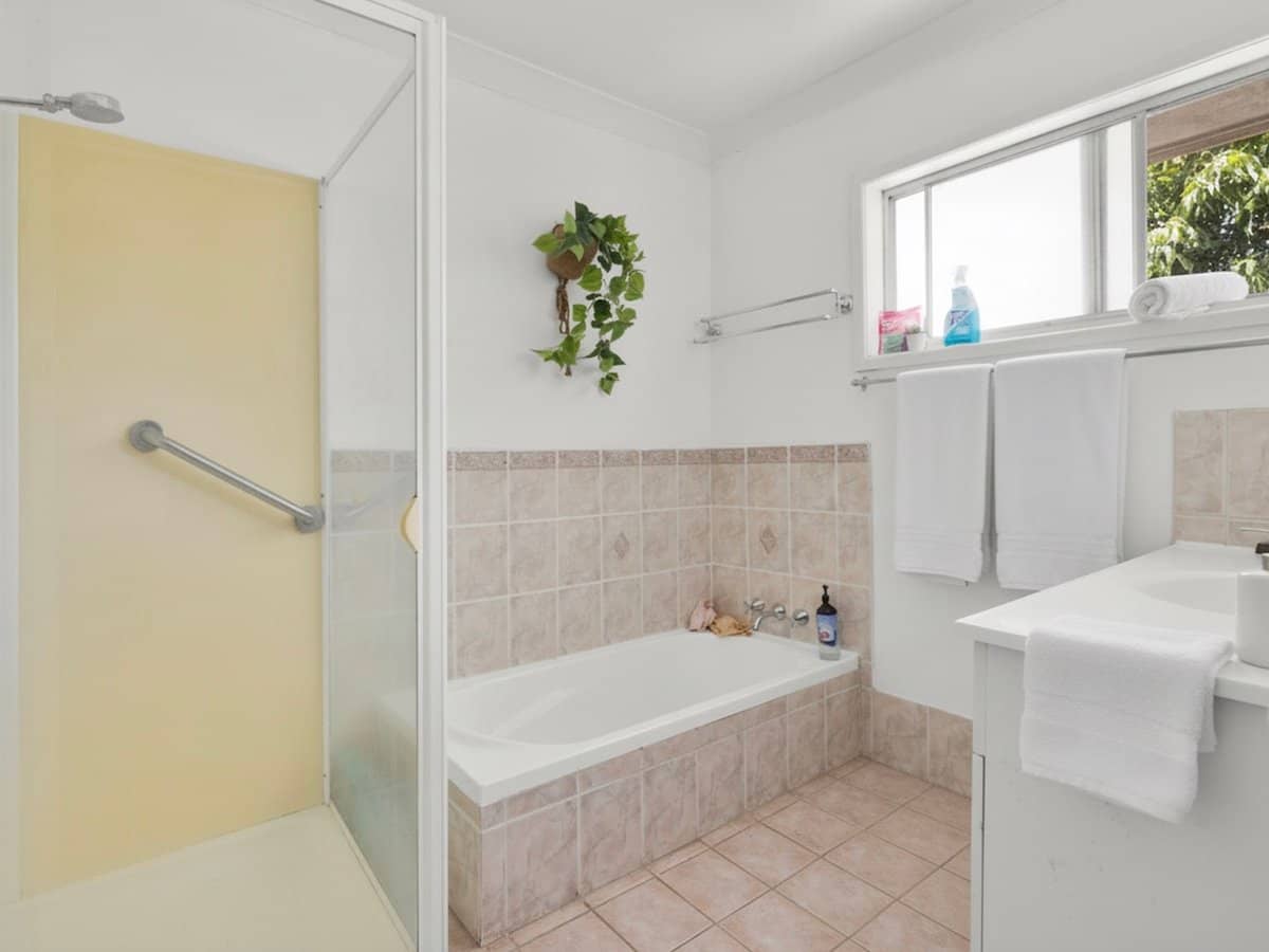 23 Caloma Street, Underwood - Thumbnail 9